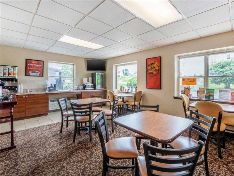 Baymont By Wyndham Lancaster Pa Dutch Country Villa Екстериор снимка