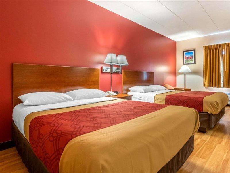 Baymont By Wyndham Lancaster Pa Dutch Country Villa Екстериор снимка