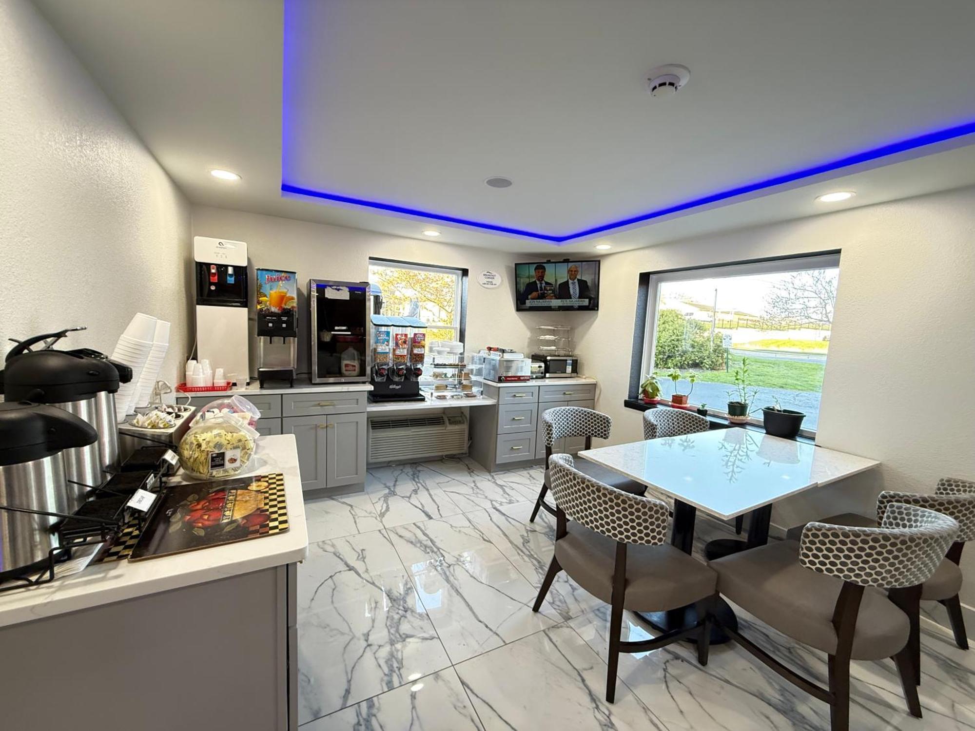 Baymont By Wyndham Lancaster Pa Dutch Country Villa Екстериор снимка