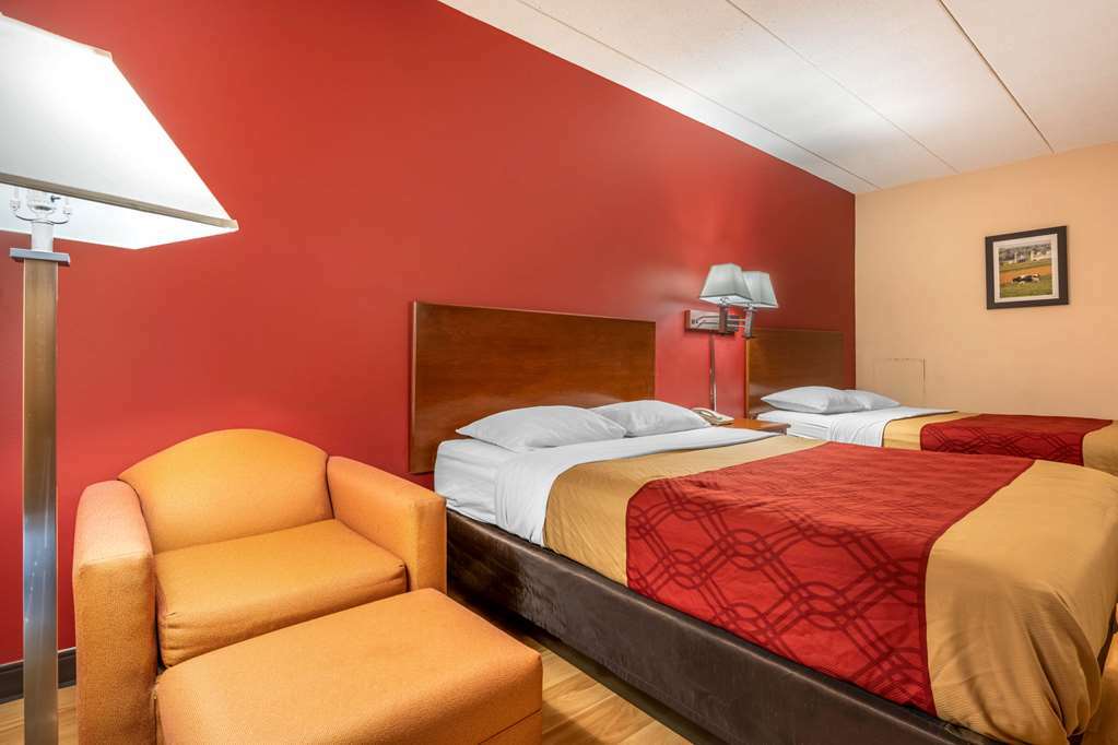 Baymont By Wyndham Lancaster Pa Dutch Country Villa Стая снимка