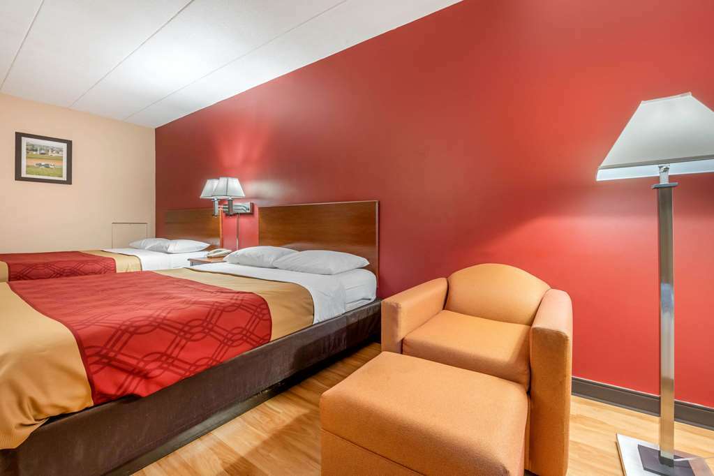 Baymont By Wyndham Lancaster Pa Dutch Country Villa Стая снимка